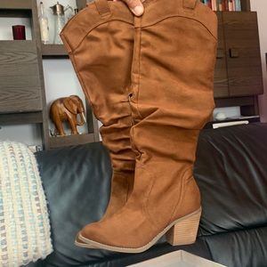 Brand new suede like fabric boots